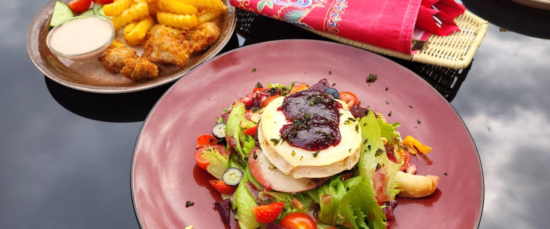 Kurase kohvik Kihnu saarel