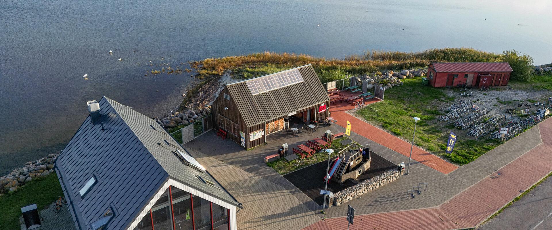 Kihnu sadamaturg - kohalik toit ja käsitöö