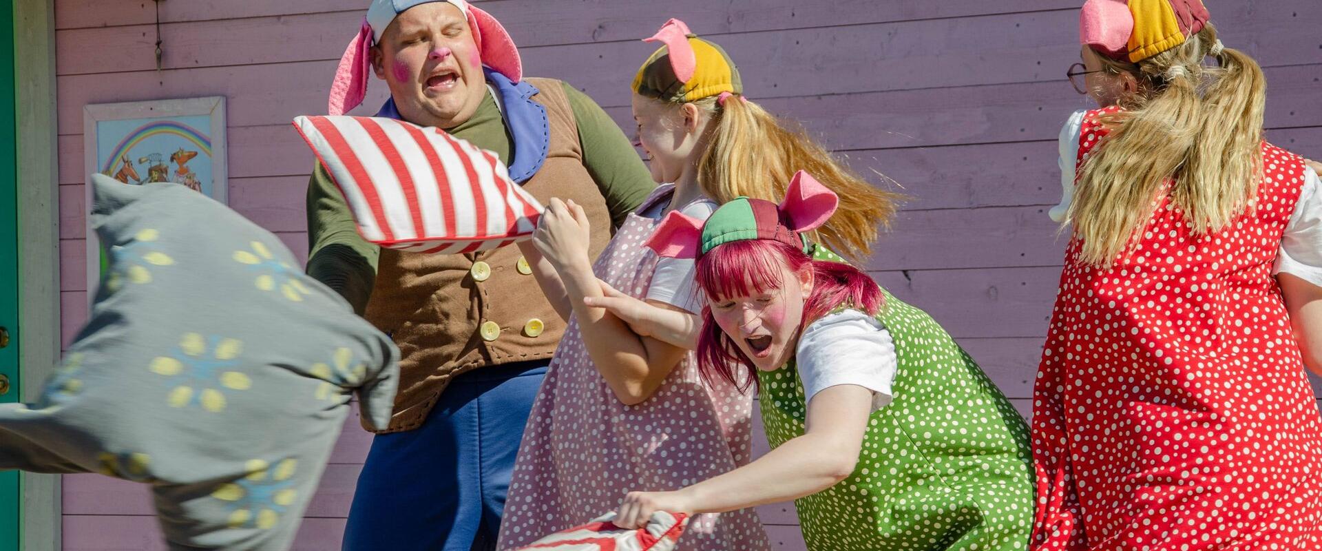 Etendused Lottemaa teemapargis