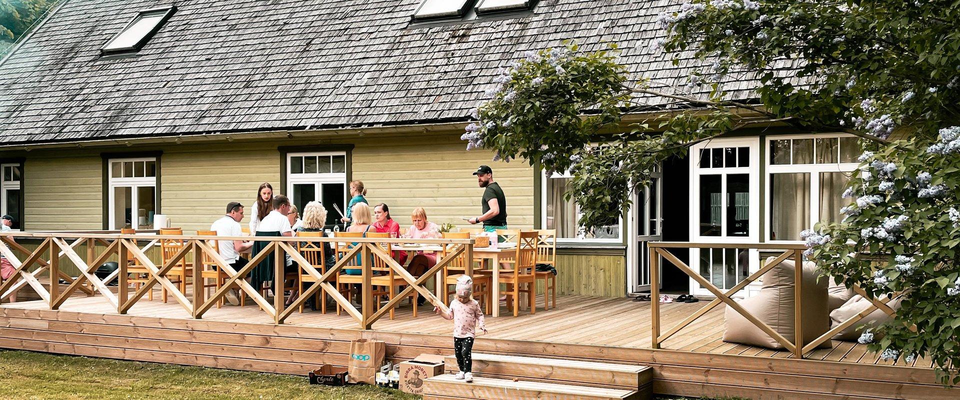 Junsi Holiday Centre