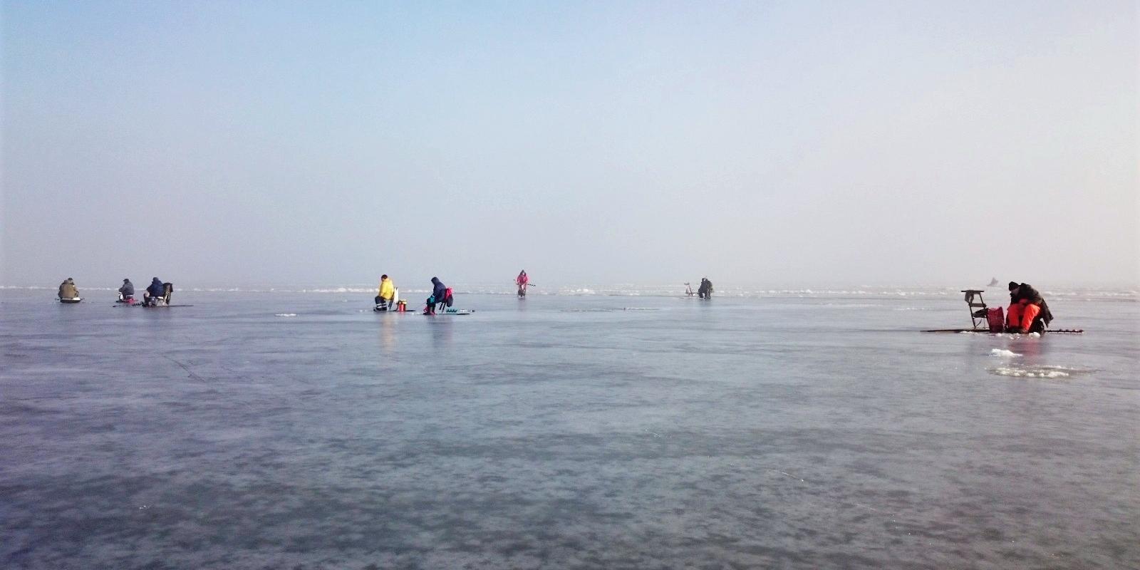 Ice fishing on Pärnu Bay Ice fishing on Pärnu Bay