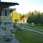 Tiina Ojaste kivi-installatsioonide ja maaligalerii